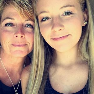 Meet your Posher, Mimi